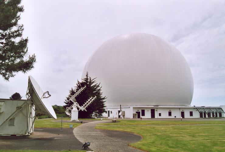 Photographie du centre de télécommunication spatiale de Pleumeur-Bodou