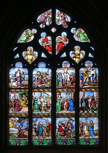 Cathédrale_Saint-Corentin_-_intérieur_-_vitrail